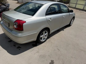 Toyota Avensis 2.0 126 коня, снимка 5