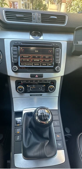 Обява за продажба на VW Passat 2.0TDI 170кс/Bi-xenon/Ел.багажник/Кожен салон ~16 800 лв. - изображение 10