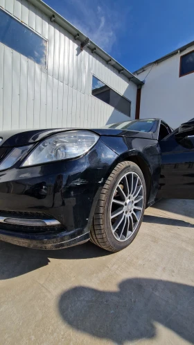 Обява за продажба на Mercedes-Benz E 200 ~11 лв. - изображение 6