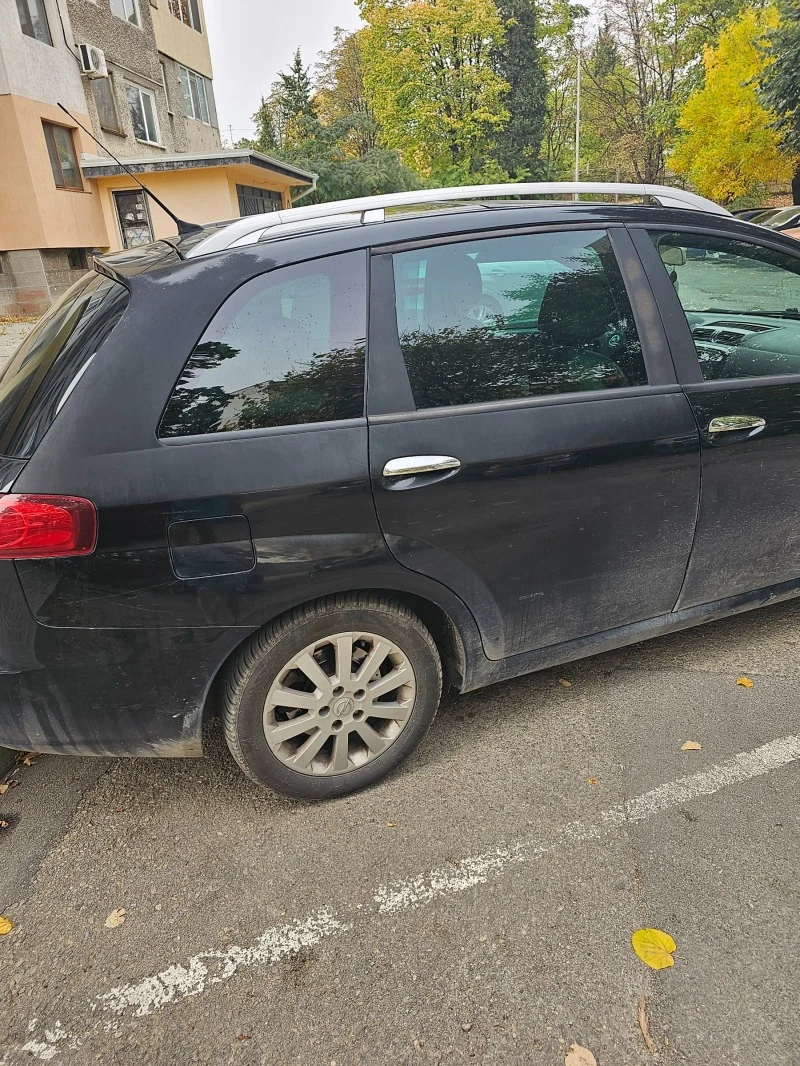 Fiat Croma, снимка 8 - Автомобили и джипове - 47749895