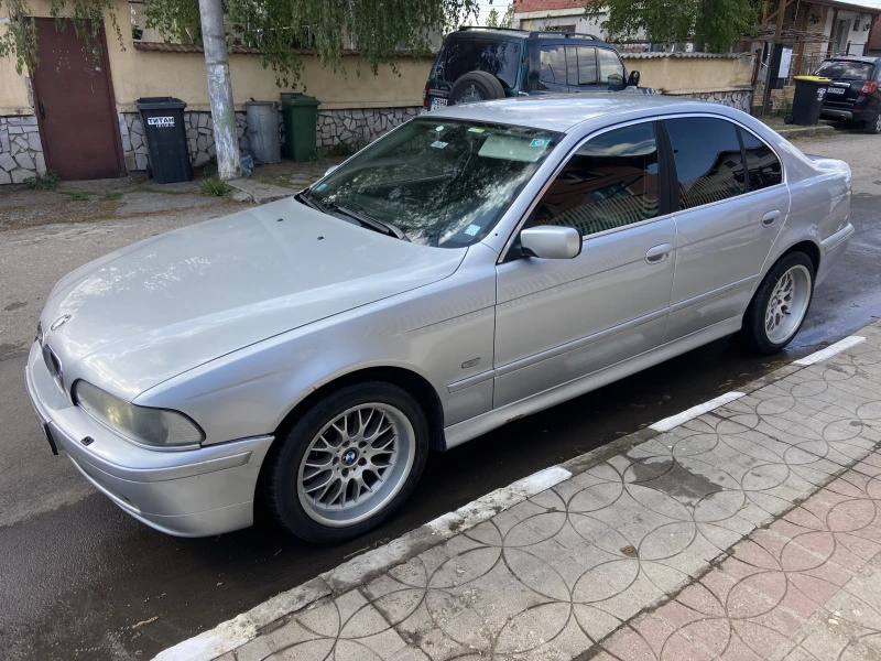 BMW 530 3.0d 193кс, снимка 1 - Автомобили и джипове - 45286972