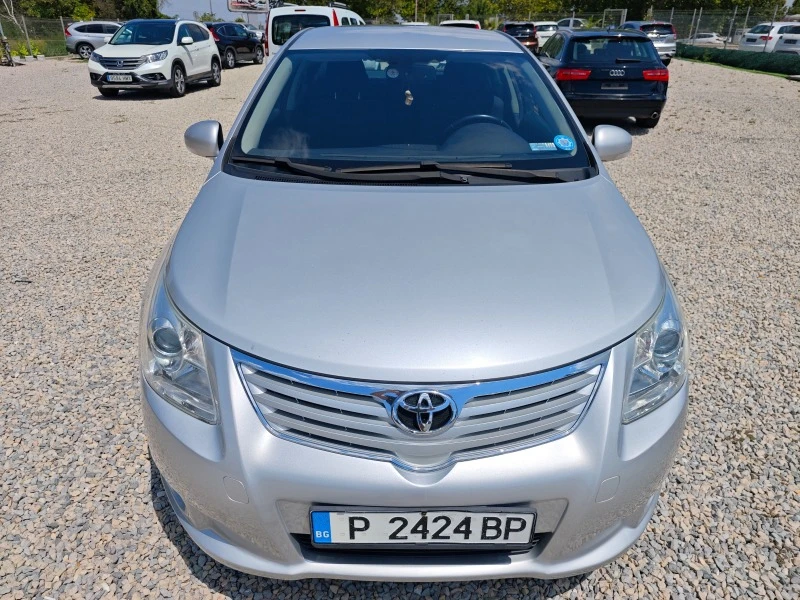 Toyota Avensis ПРОДАДЕНА 07.ОКТОМВРИ.2024г, снимка 4 - Автомобили и джипове - 46681843