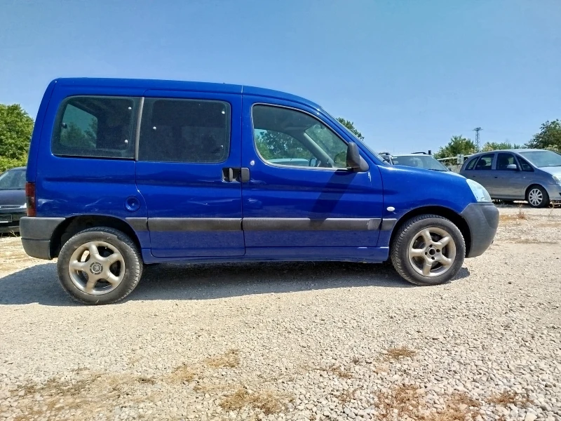 Peugeot Partner 1.4 klimatik, снимка 13 - Автомобили и джипове - 46941239