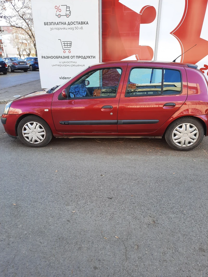 Renault Clio, снимка 4 - Автомобили и джипове - 47925260