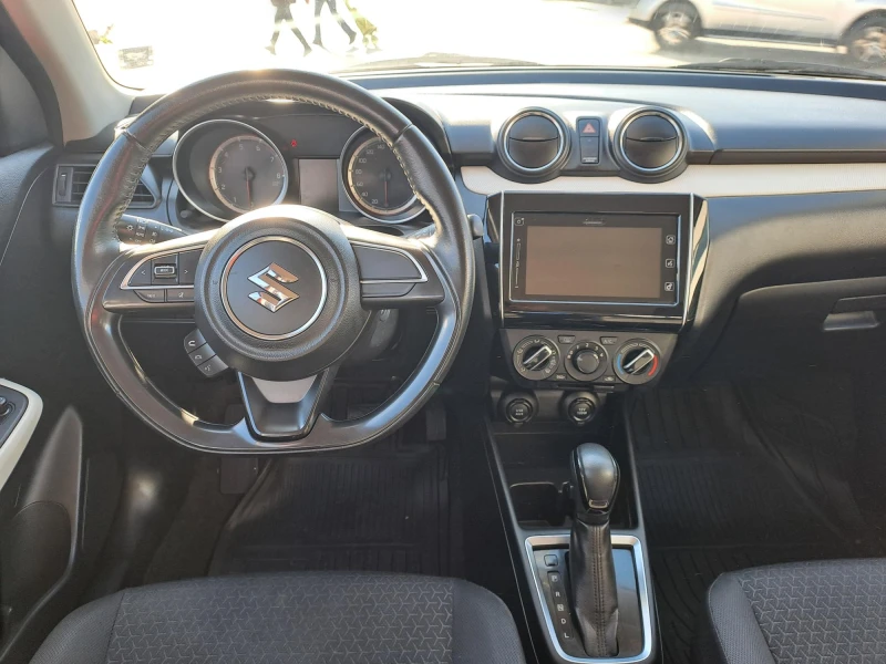 Suzuki Swift 1. 2 GL+ AUTOMATIC , снимка 10 - Автомобили и джипове - 48234092