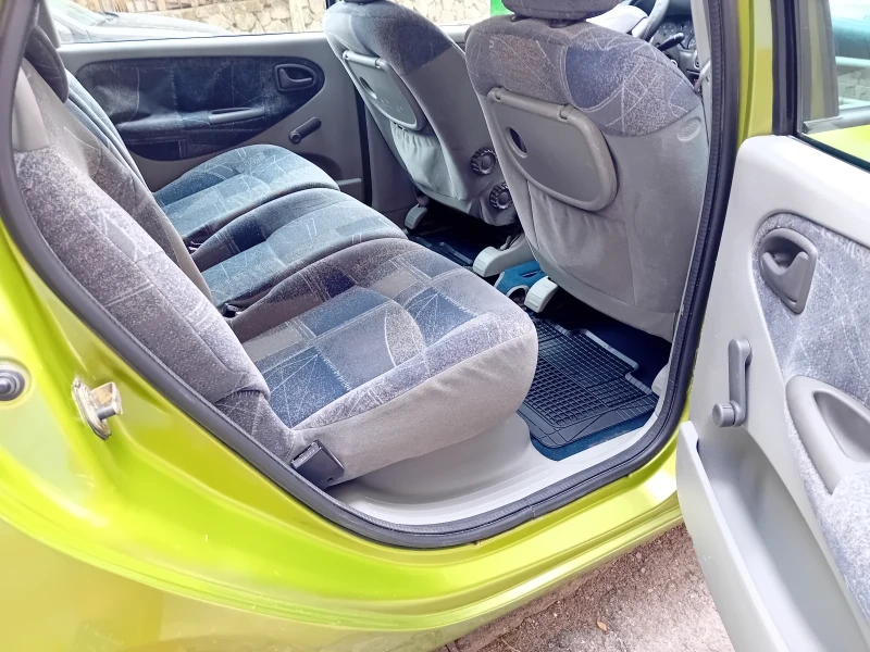 Renault Scenic 1.9DTi, снимка 7 - Автомобили и джипове - 48489574