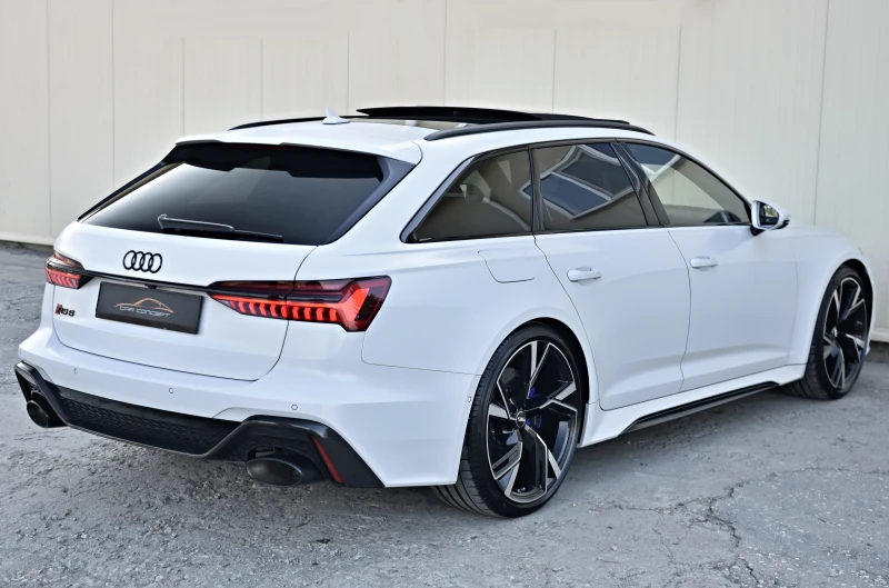 Audi Rs6 CERAMIK* DYNAMIC+ * B&O-3D* PANO* 305km* LASER* GA, снимка 6 - Автомобили и джипове - 49226520