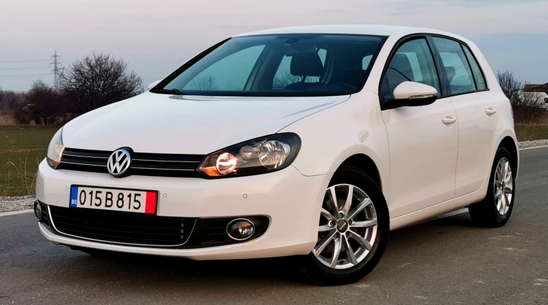 VW Golf 2.0TDI DSG, снимка 3 - Автомобили и джипове - 49276764