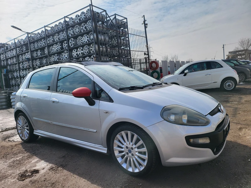 Fiat Punto 1.3Mjet Автомат, снимка 4 - Автомобили и джипове - 51508460