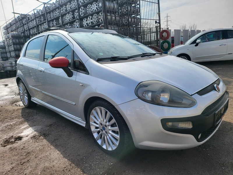 Fiat Punto 1.3Mjet Автомат, снимка 5 - Автомобили и джипове - 51508460