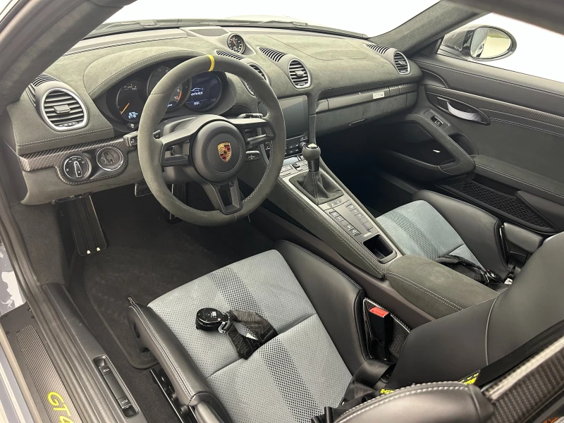 Porsche Cayman GT4 RS Weissach Paket , снимка 7 - Автомобили и джипове - 49810966