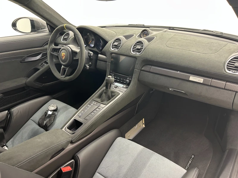 Porsche Cayman GT4 RS Weissach Paket , снимка 10 - Автомобили и джипове - 49810966