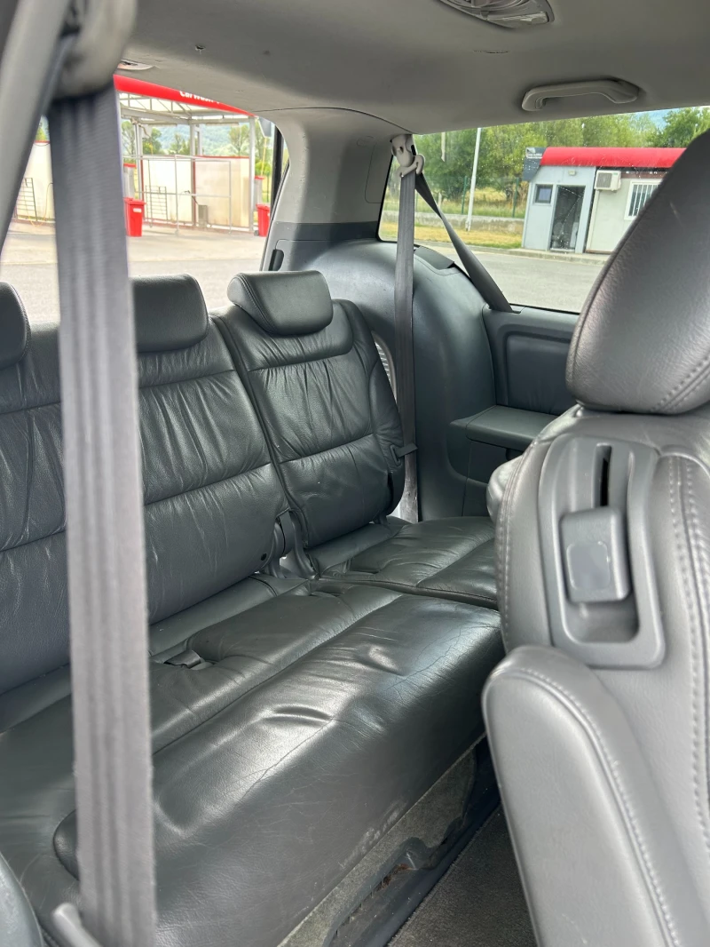 Honda Odyssey, снимка 16 - Автомобили и джипове - 52583467