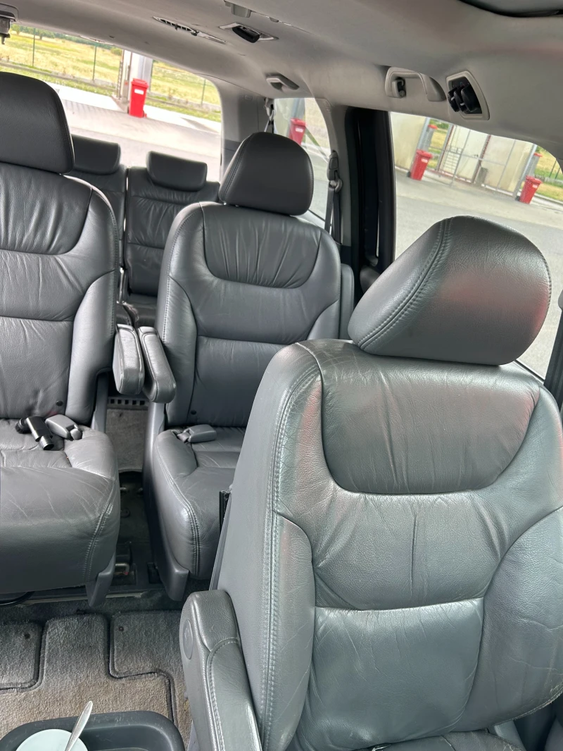 Honda Odyssey, снимка 17 - Автомобили и джипове - 52583467