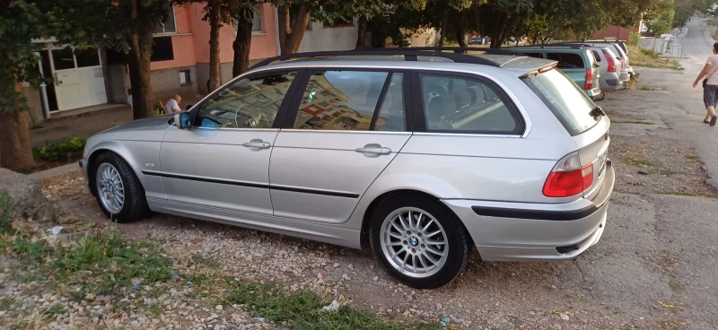 BMW 320 E46, снимка 10 - Автомобили и джипове - 52938085
