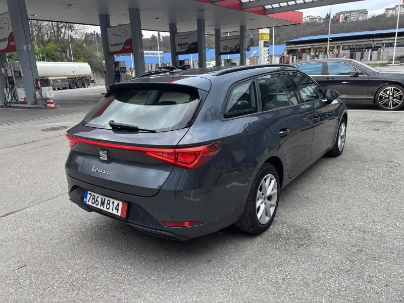 Seat Leon 2.0TDI 150k.c. DSG, снимка 5 - Автомобили и джипове - 52804936