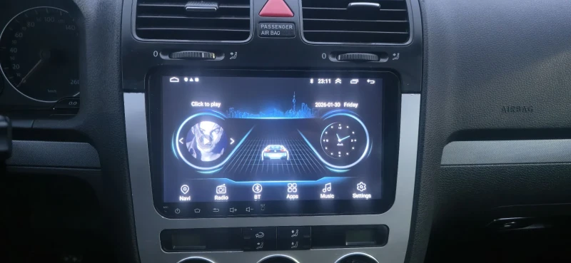 VW Golf 1.9 TDI, снимка 9 - Автомобили и джипове - 53292243