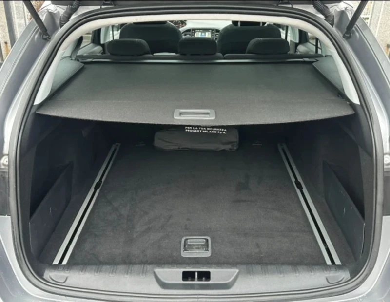 Peugeot 308 1.6 GT LINE - HDI - FELINE - LED - PANORAMA , снимка 9 - Автомобили и джипове - 53574934