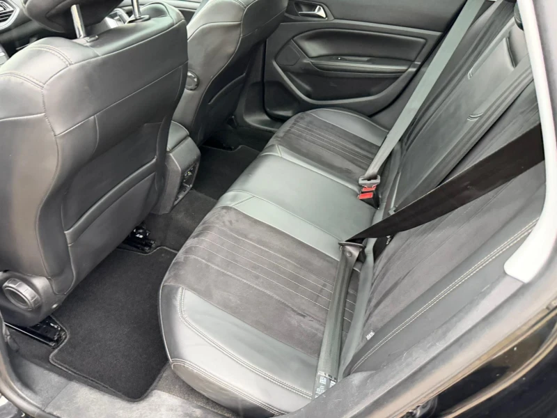 Peugeot 308 1.6 GT LINE - HDI - FELINE - LED - PANORAMA , снимка 11 - Автомобили и джипове - 53574934