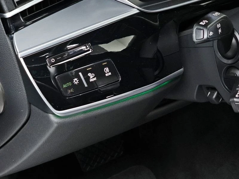 Audi A8 3.0 CZS Automatic, снимка 9 - Автомобили и джипове - 55450798