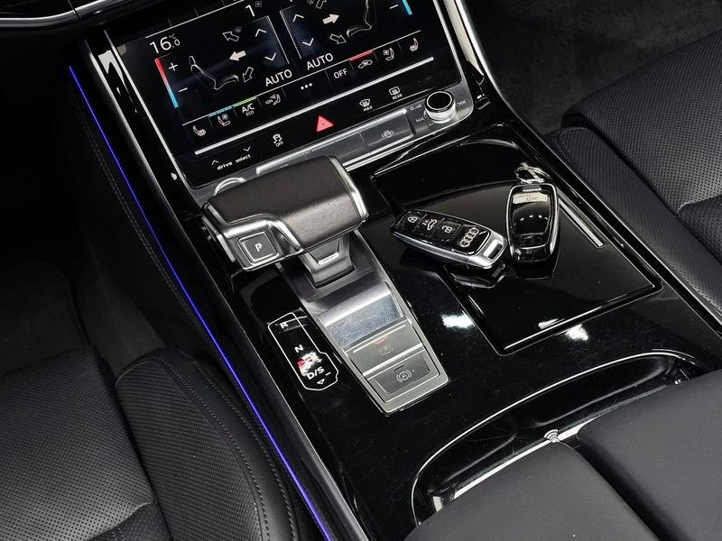 Audi A8 3.0 CZS Automatic, снимка 13 - Автомобили и джипове - 55450798