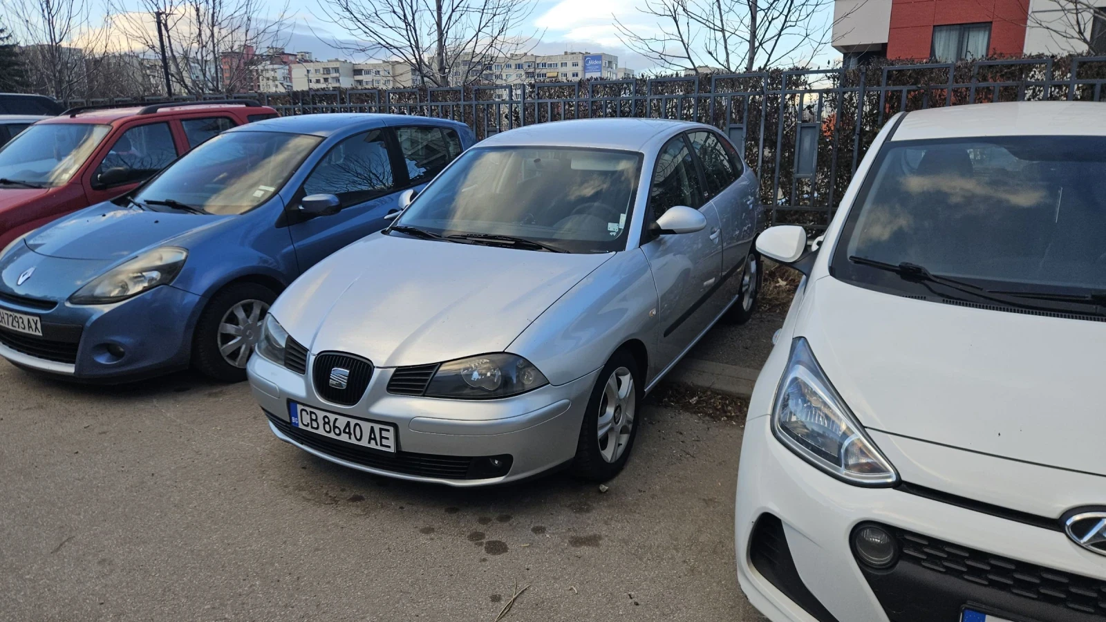 Seat Ibiza Чети описанието , снимка 1