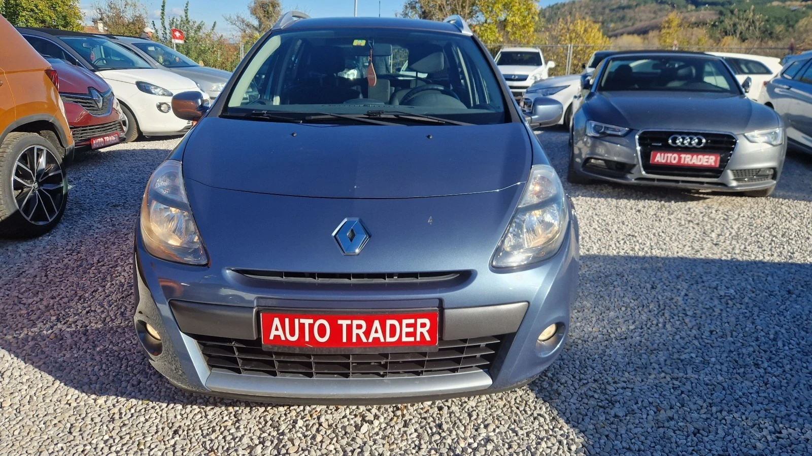 Renault Clio 1.2Т-100кс.КЛИМА - изображение 2