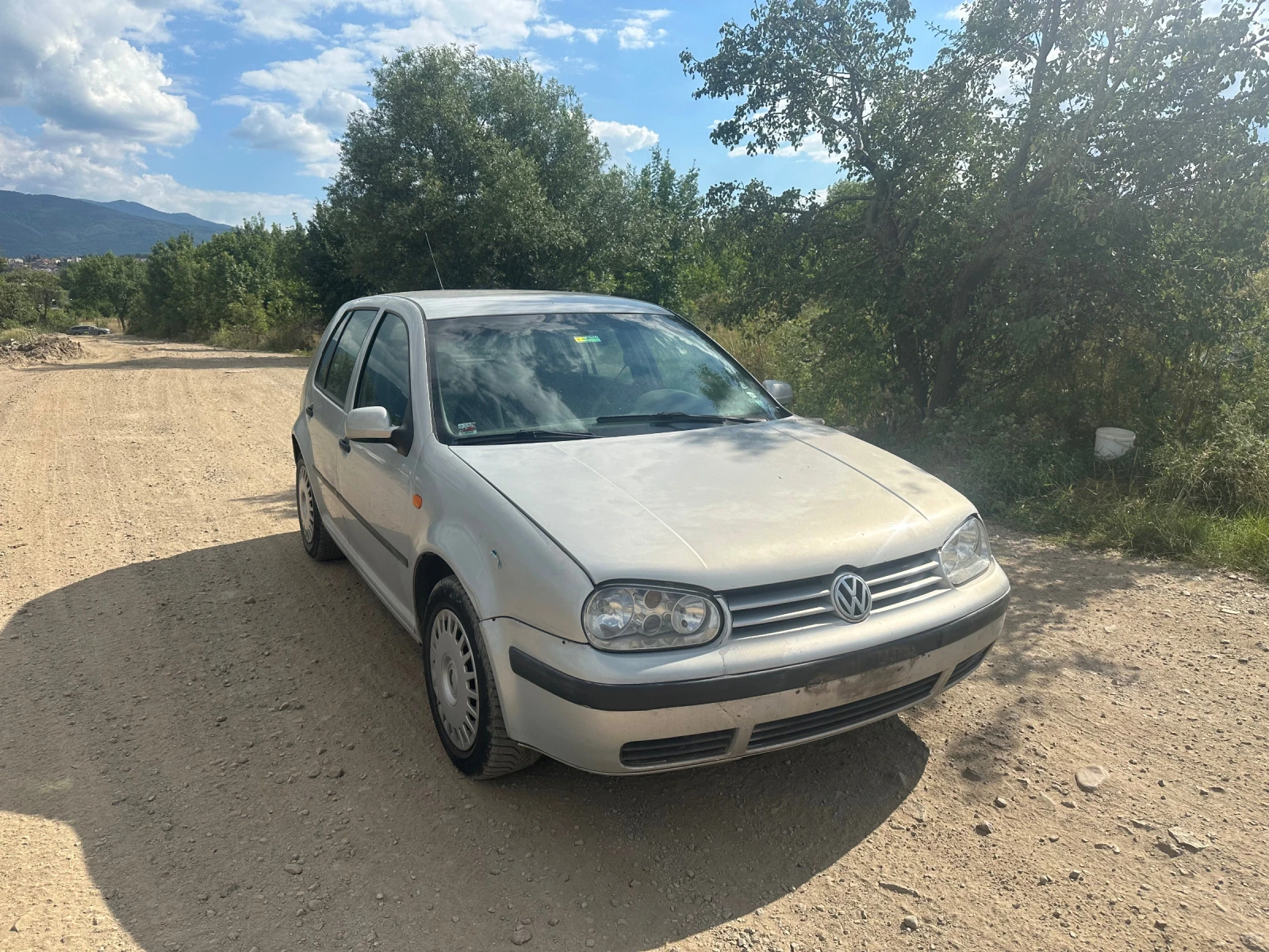 VW Golf 1.6i на части - [1] 