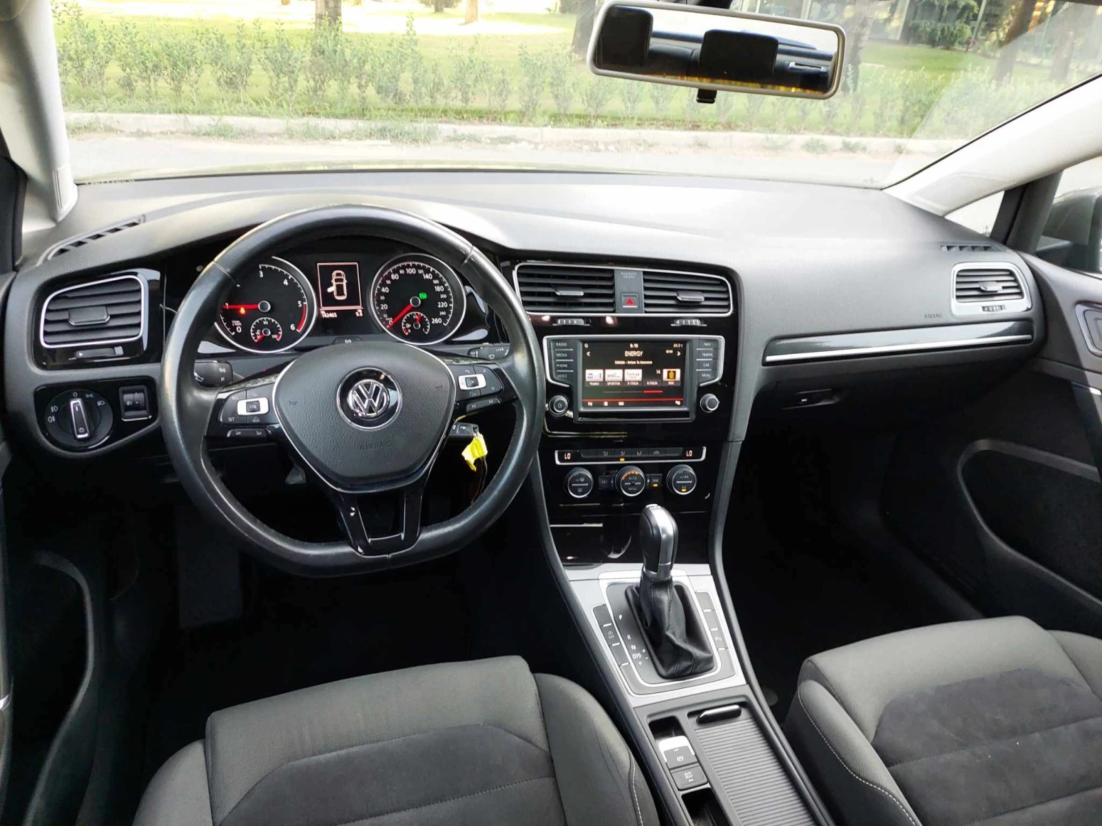 VW Golf 7 1, 6TDI 110ps AUT NAVI - изображение 6