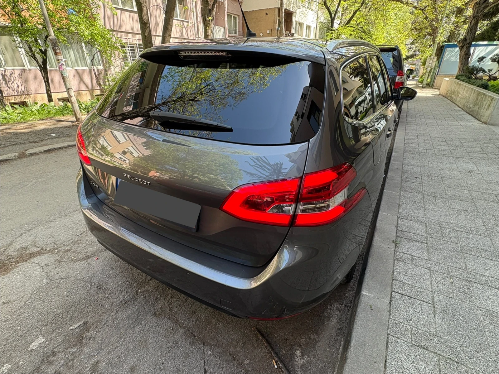 Peugeot 308 SW 1.5 HDI 131hp АТ8  - изображение 3