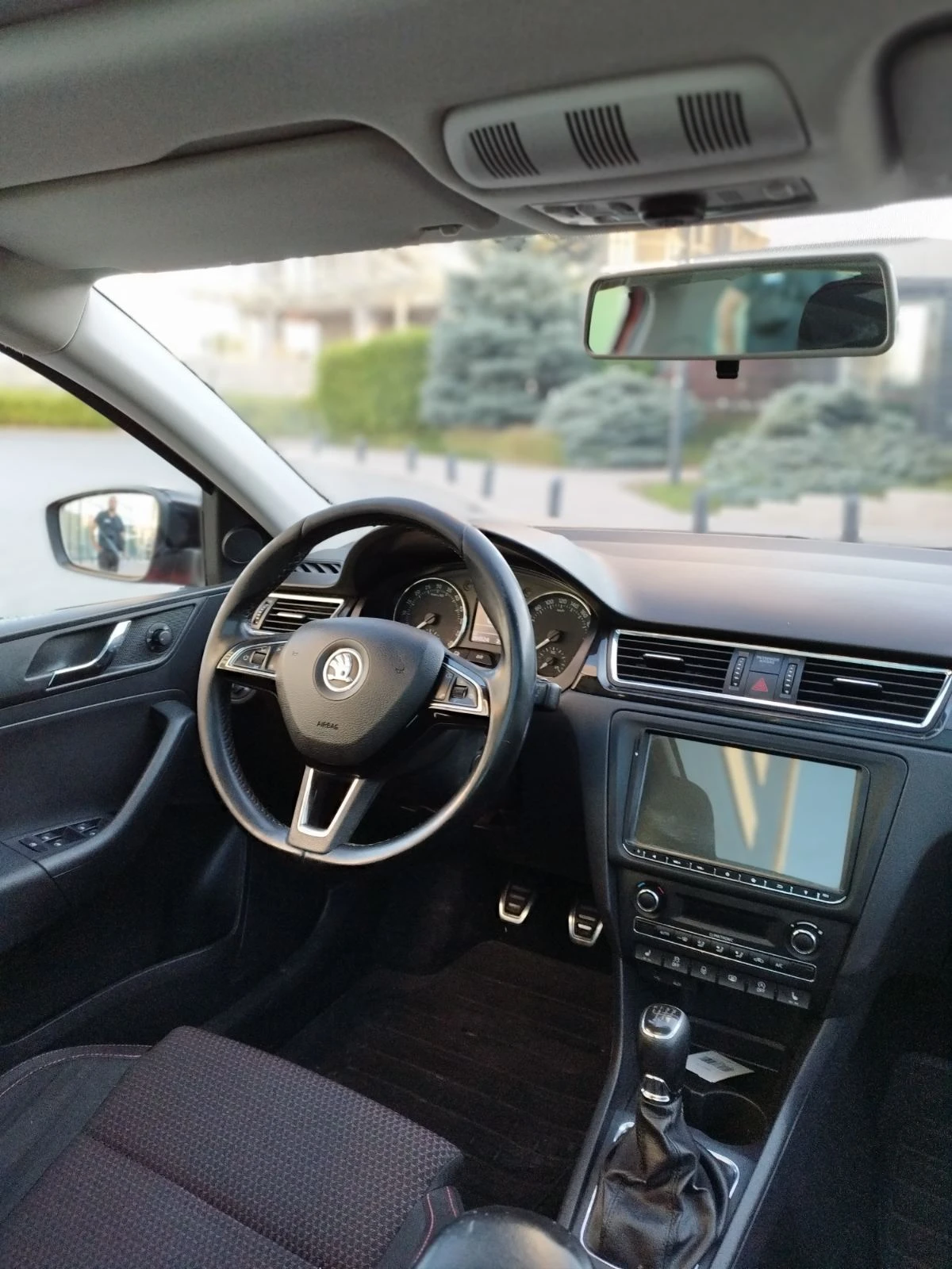 Skoda Rapid 1.6 TDI| ПАНОРАМА| ПОДГРЕВ| XENON| NAVI|  - изображение 10