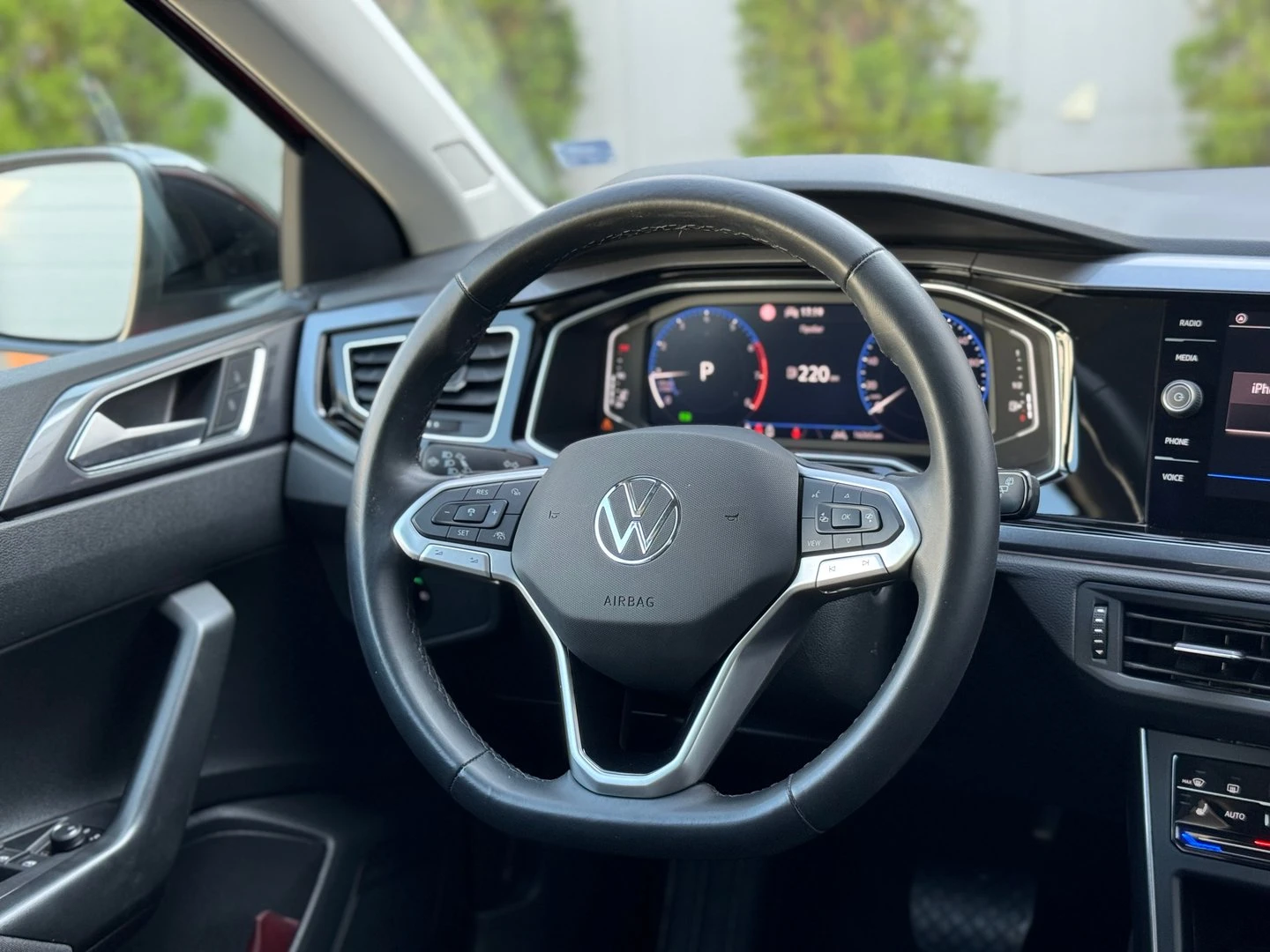 VW Taigo  - изображение 8