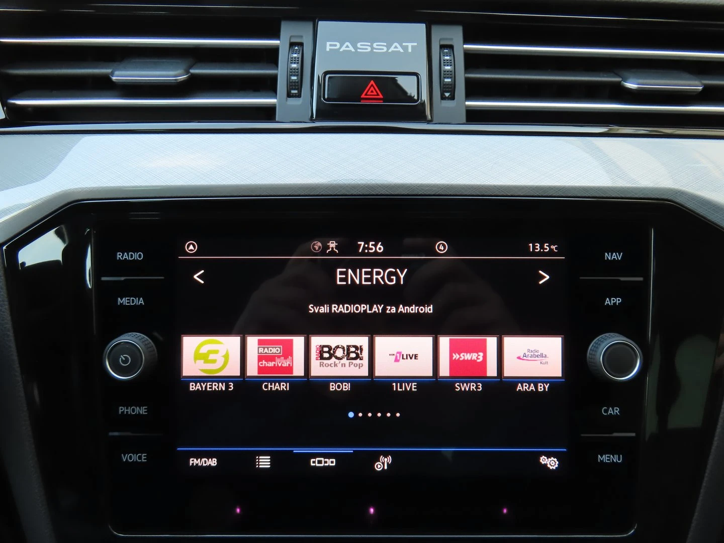 VW Passat VW Passat Var. Business 2.0 TDI SCR DSG | Mobile.bg � ����������� 14