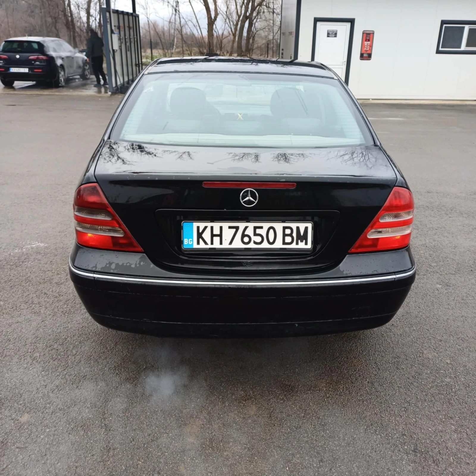 Mercedes-Benz C 180  - изображение 2
