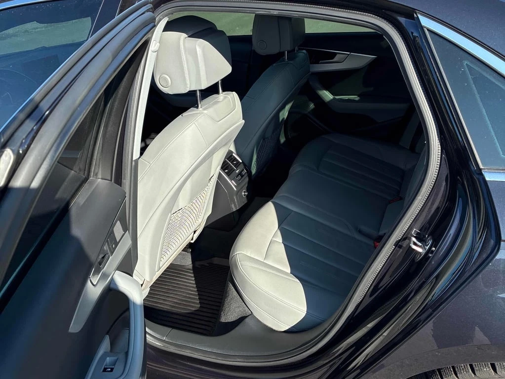 Audi A4 * Komfort * CARFAX * ���� �� �� | Mobile.bg � ����������� 13