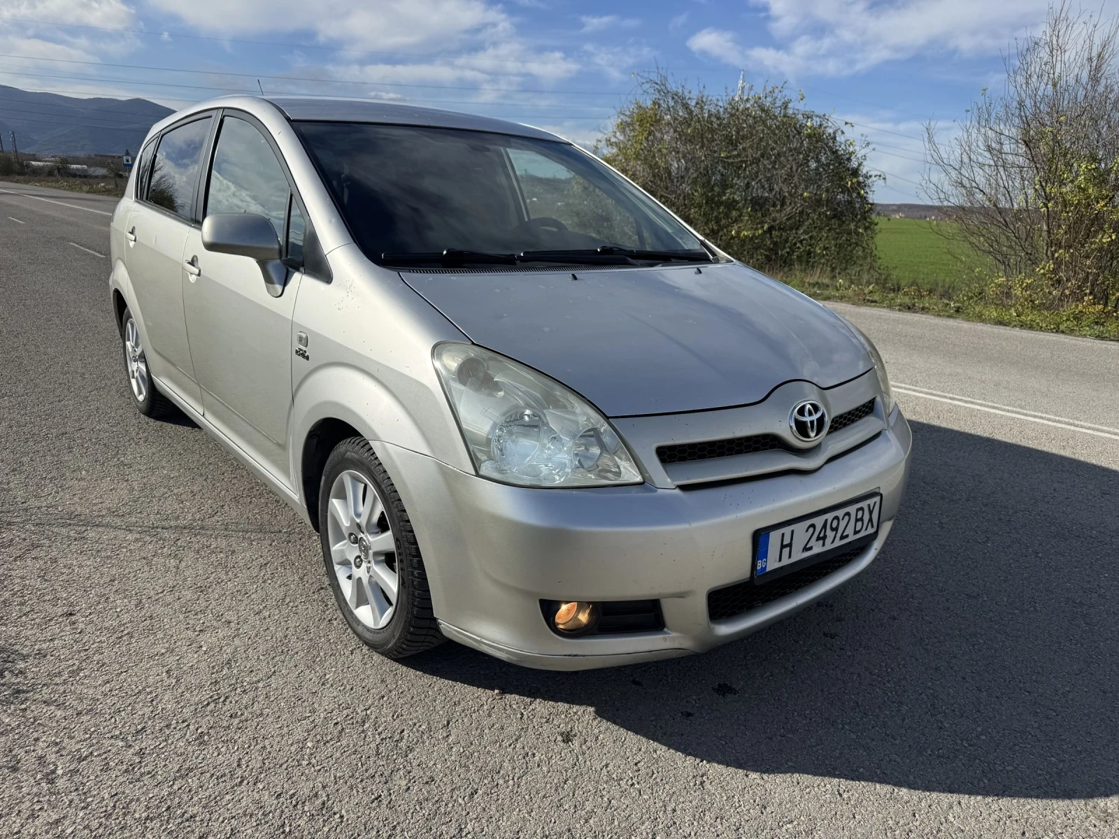 Toyota Corolla verso 2.0 D4-D | Mobile.bg � ����������� 5