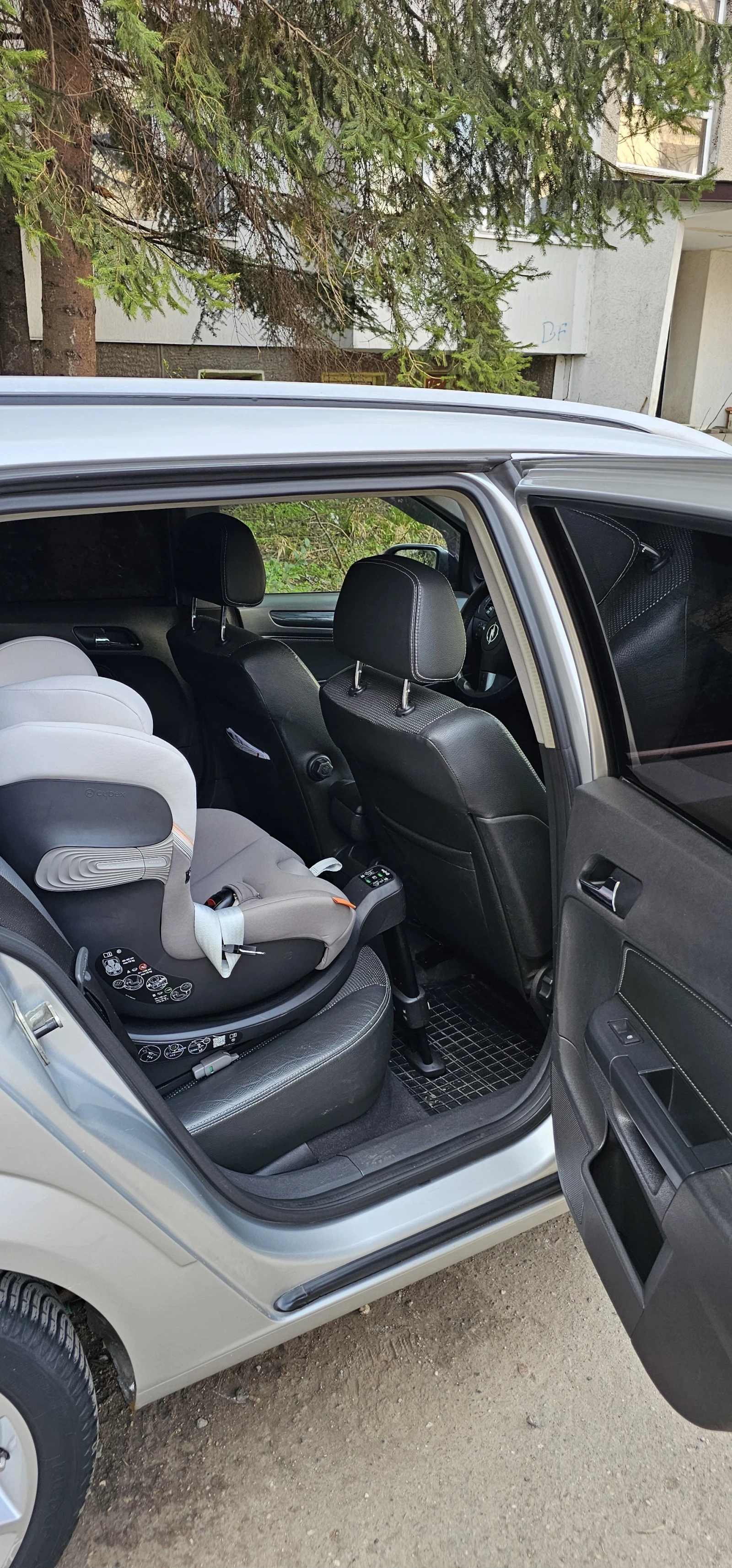 Opel Astra 2.0 Турбо, снимка 7 - Автомобили и джипове - 53983294