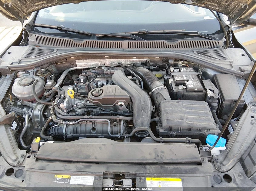 VW Jetta 1.5l Volkswagen 1.5T Se, снимка 10 - Автомобили и джипове - 54136435