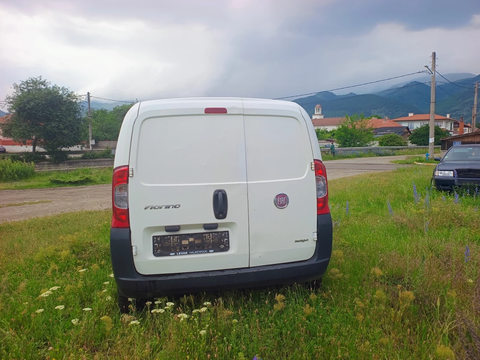 Fiat Fiorino Mултиджет/Климатик/Евро 4/161х.км., снимка 9 - Автомобили и джипове - 54878731