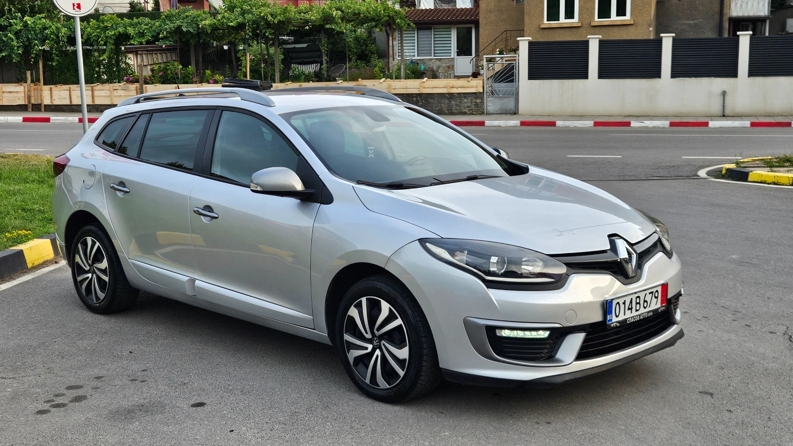 Renault Megane 1.5 Dci GT-Line/Navig/Klimatr/6skorost, снимка 8 - Автомобили и джипове - 55426101