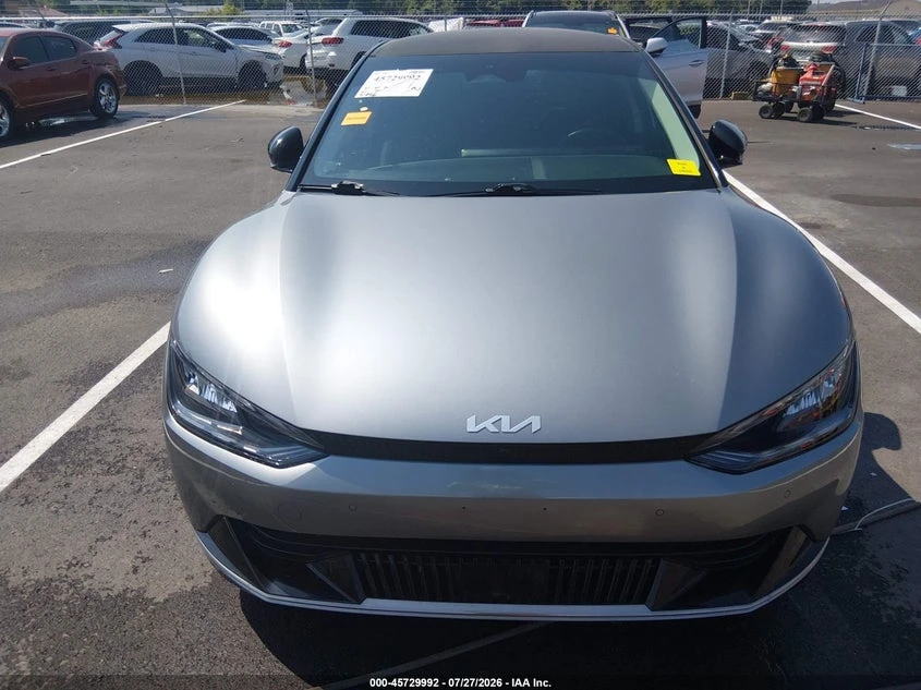 Kia EV6 Wind, снимка 12 - Автомобили и джипове - 55452448