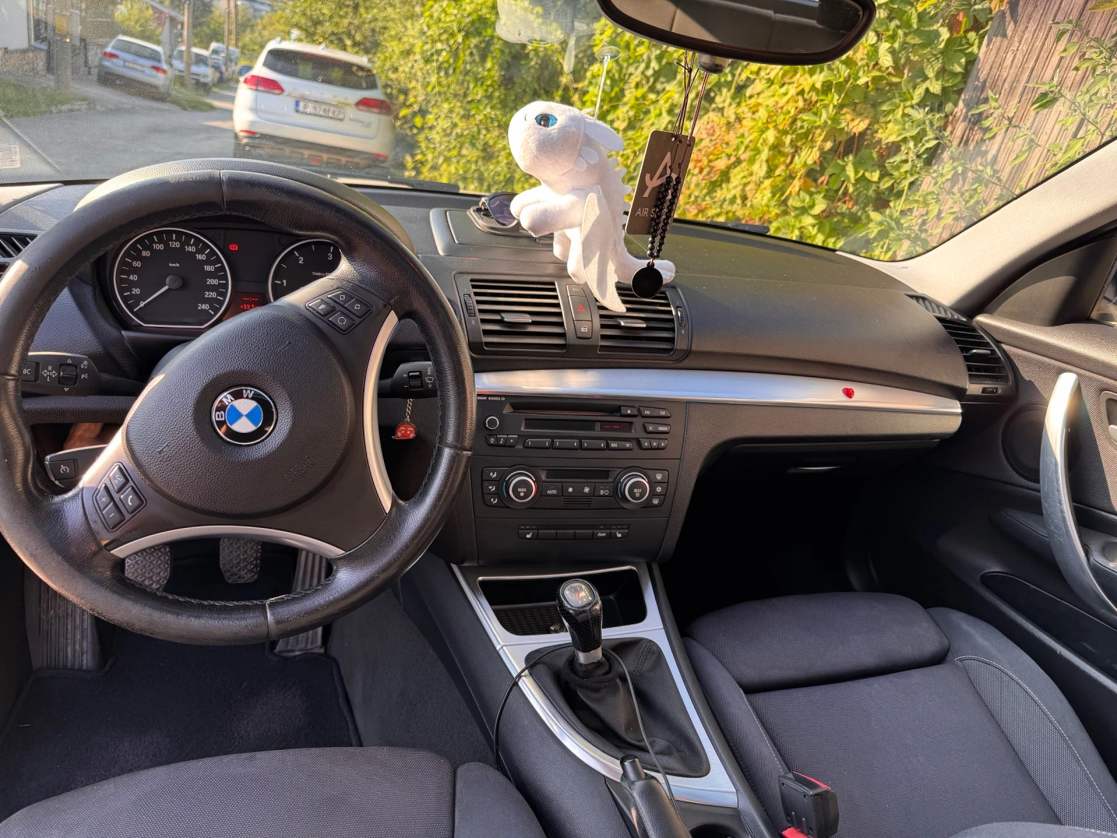 BMW 118, снимка 5 - Автомобили и джипове - 55606603