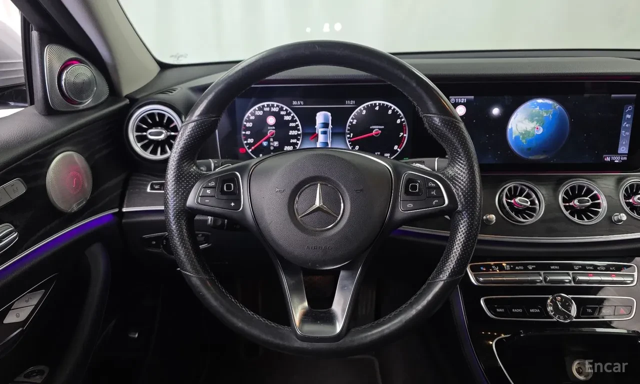 Mercedes-Benz E 300 burmester* multibeam led* Parking Assist, снимка 9 - Автомобили и джипове - 55805922