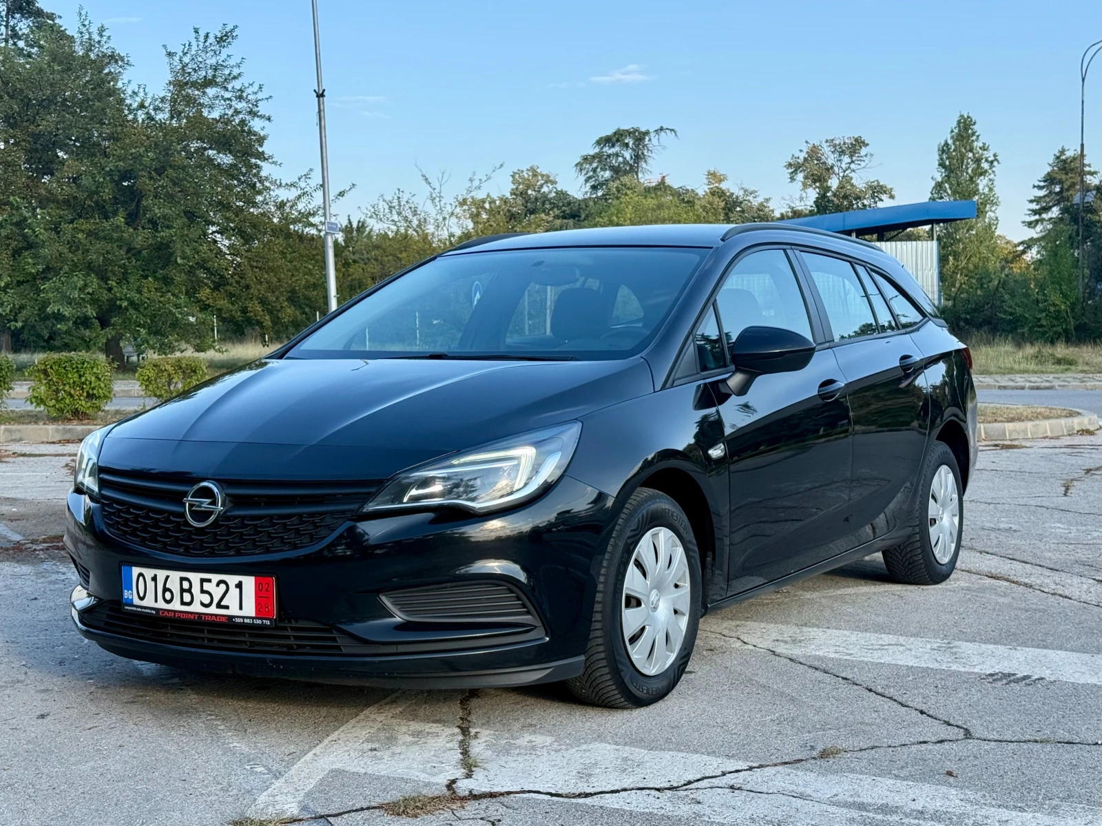 Opel Astra  * K Sports* Tourer* Selection, снимка 2 - Автомобили и джипове - 55959488