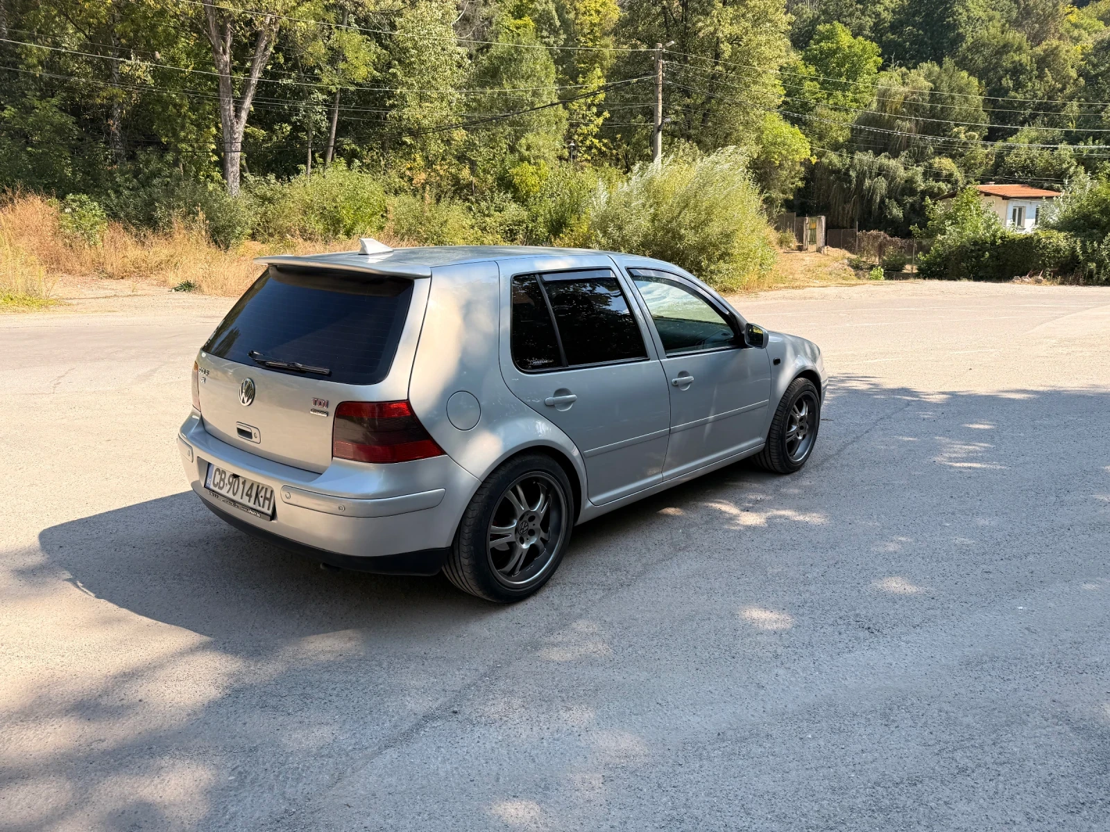 VW Golf TDI, снимка 6 - Автомобили и джипове - 56150575