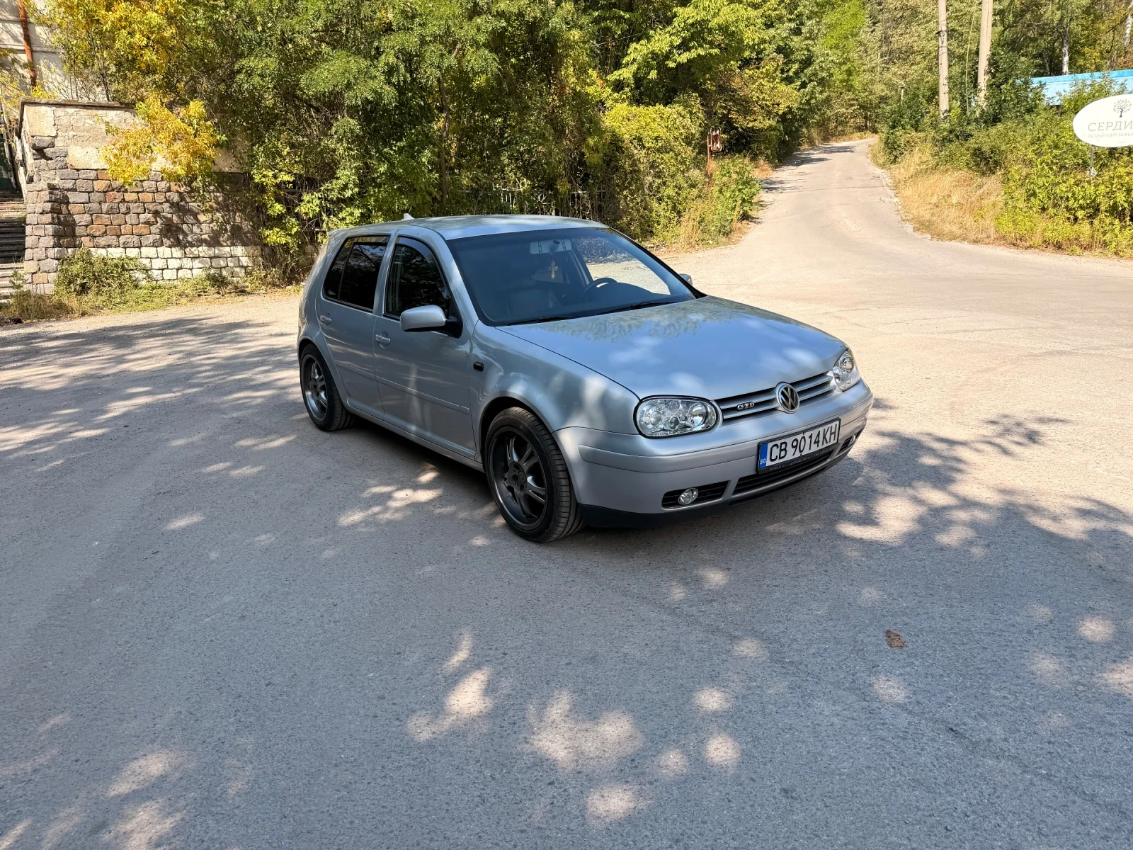 VW Golf TDI, снимка 8 - Автомобили и джипове - 56150575