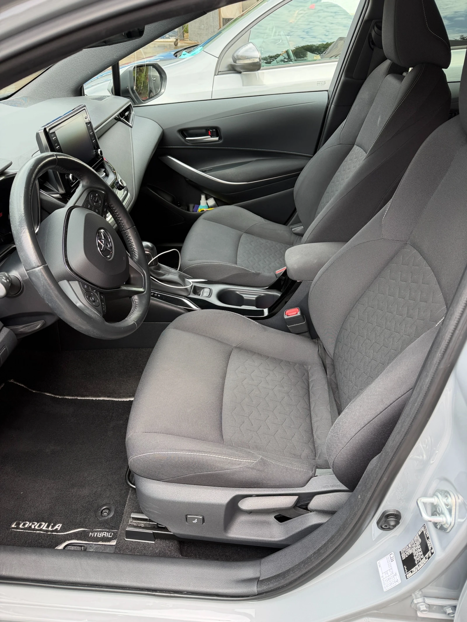 Toyota Corolla, снимка 17 - Автомобили и джипове - 56273335