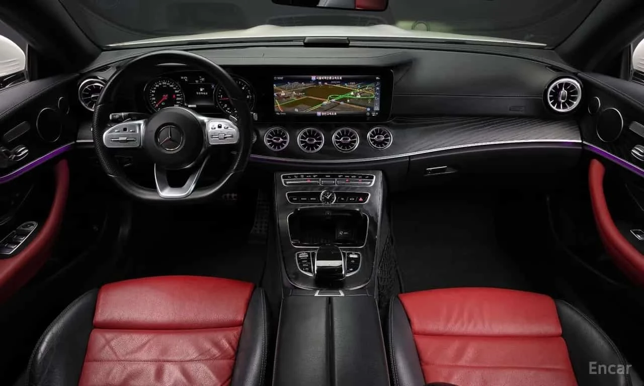 Mercedes-Benz E 220 E220d Coupe, снимка 7 - Автомобили и джипове - 56300171