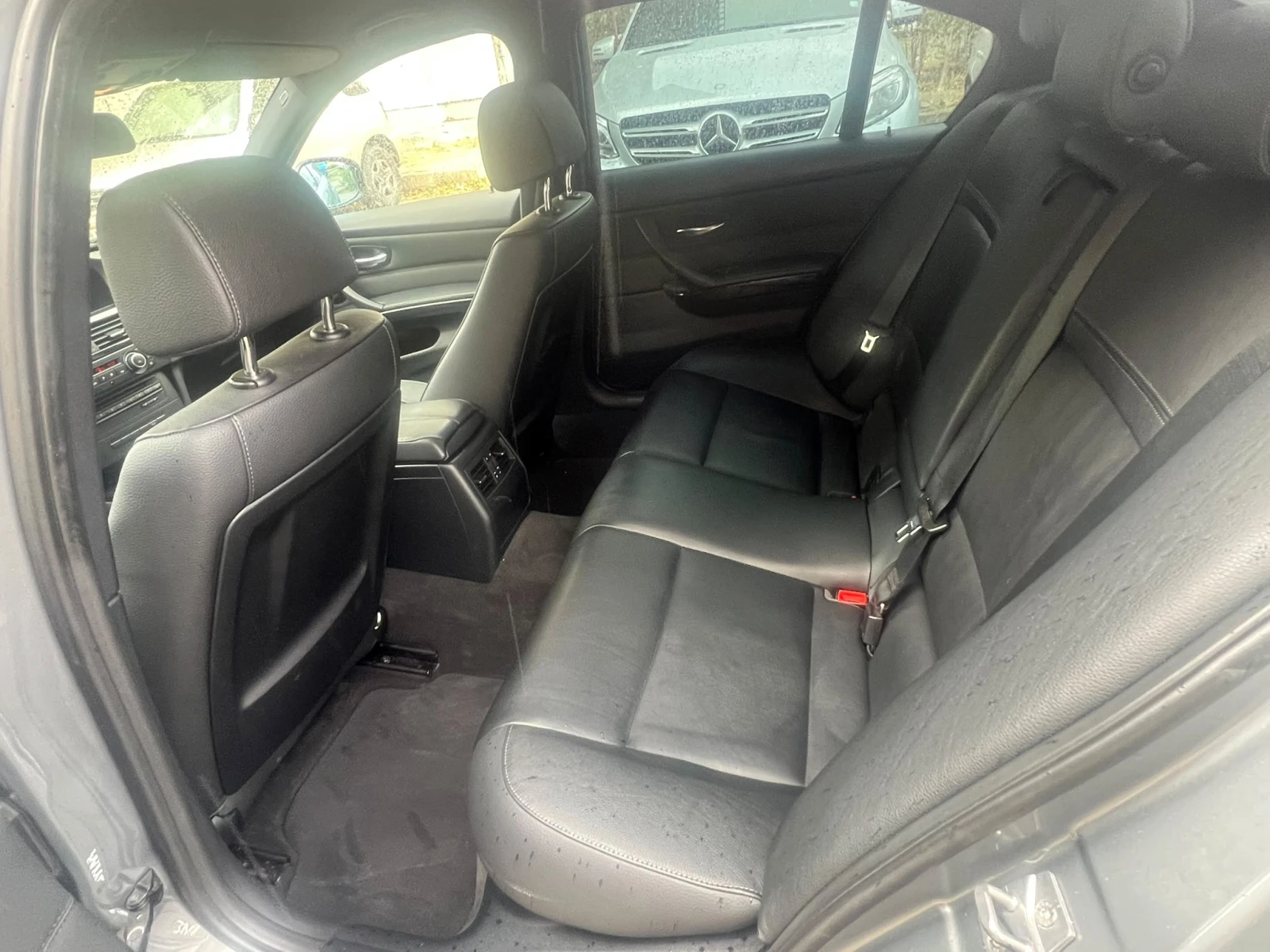 BMW 320, снимка 11 - Автомобили и джипове - 56595301