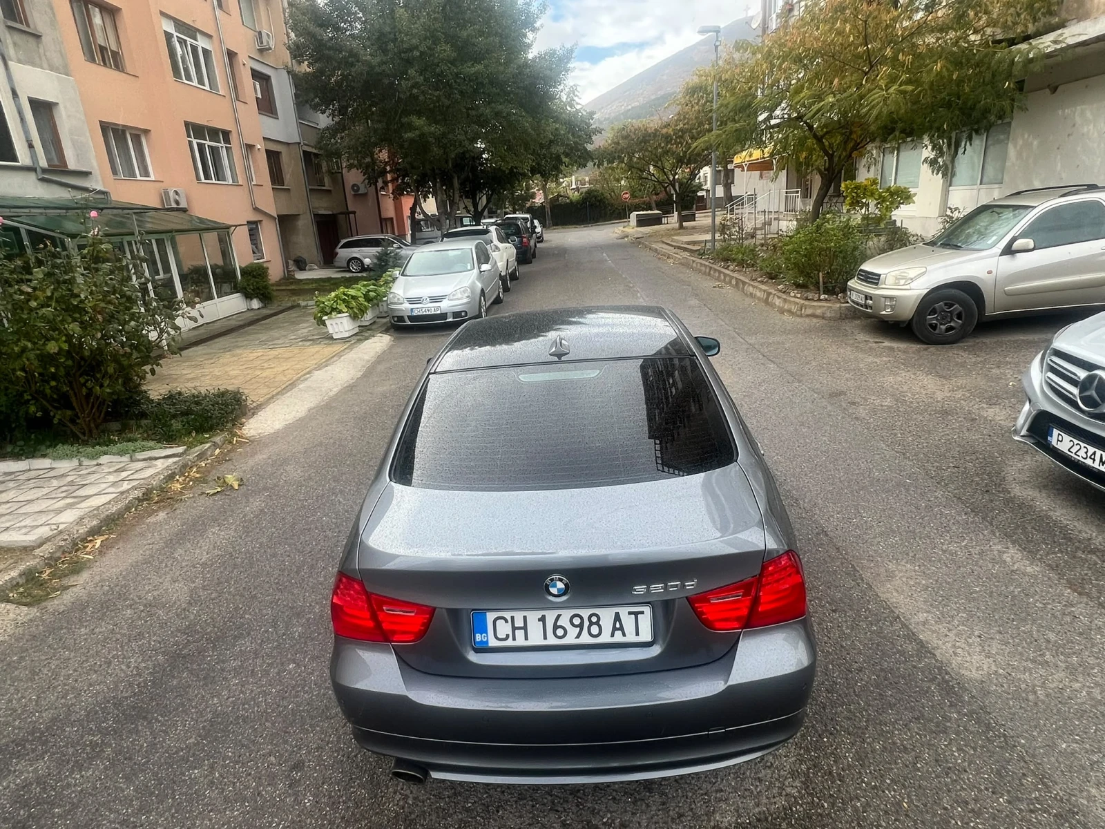 BMW 320, снимка 3 - Автомобили и джипове - 56595301